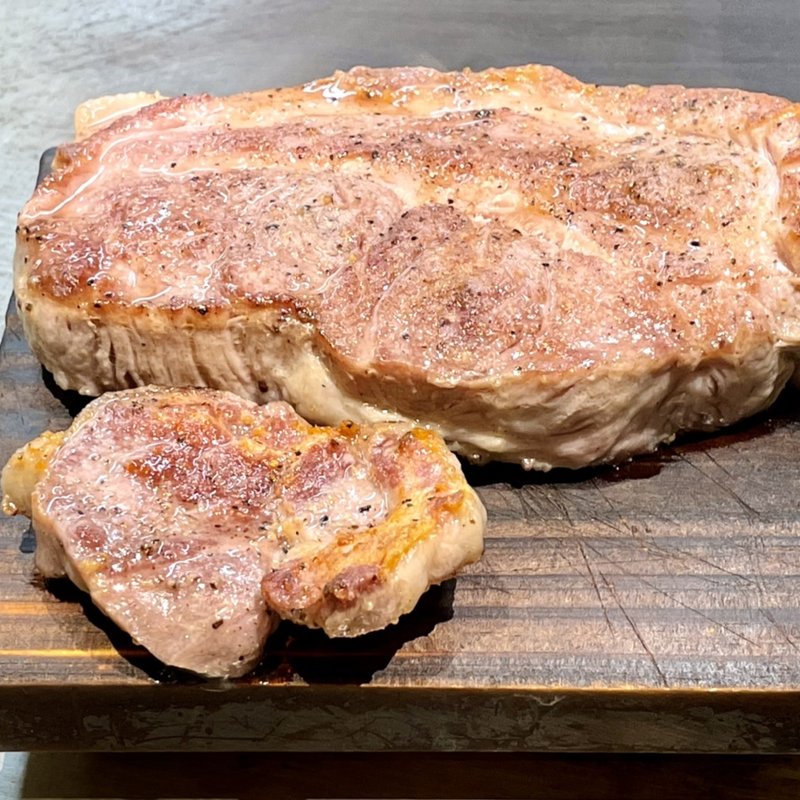 三元豚ステーキ（300g）(インディアンズステーキ 千種今池店)