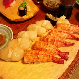#ホタテ・赤えび(いろは寿司 本店)