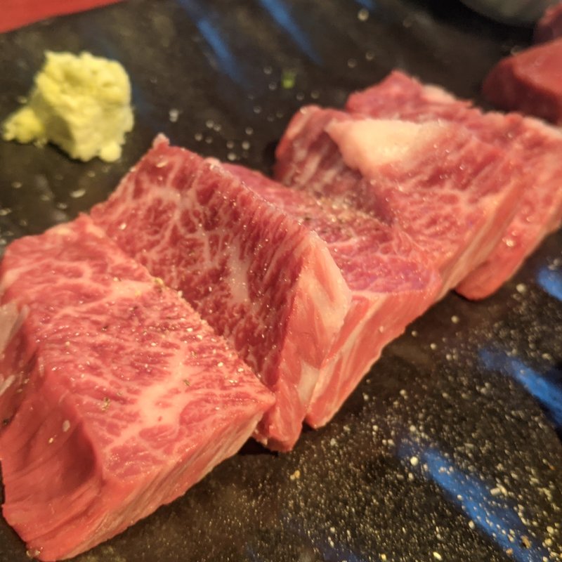 厚切りハラミ(にくがとう　人形町店)