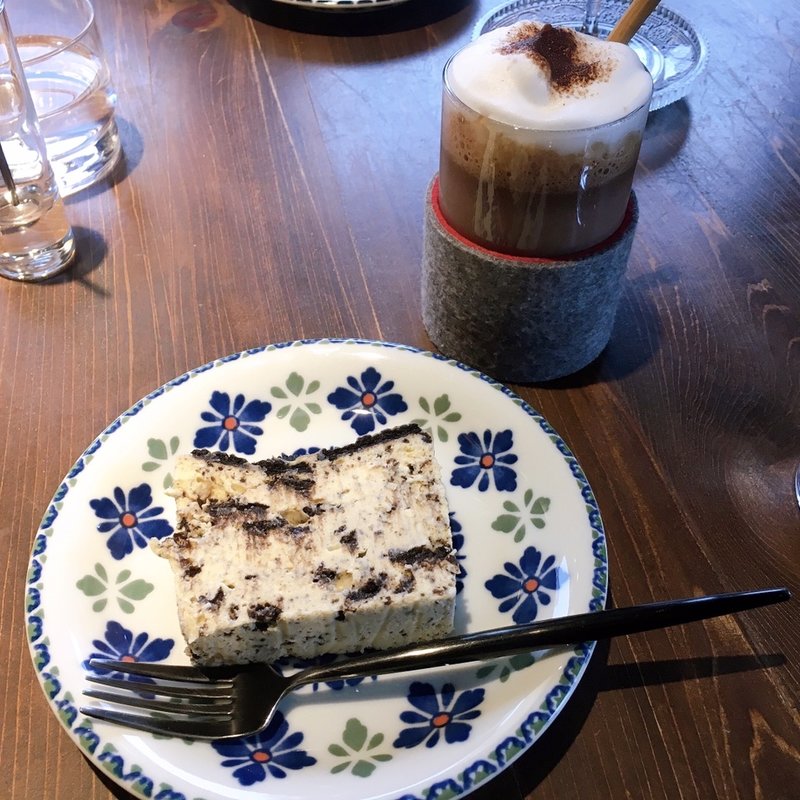 オレオチーズケーキ(なんてこった研究所栄店)