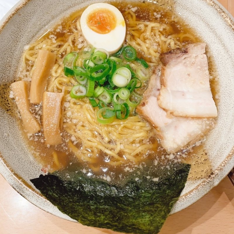 とりがら醤油(越後秘蔵麺 無尽蔵 イオンレイクタウンkaze店)