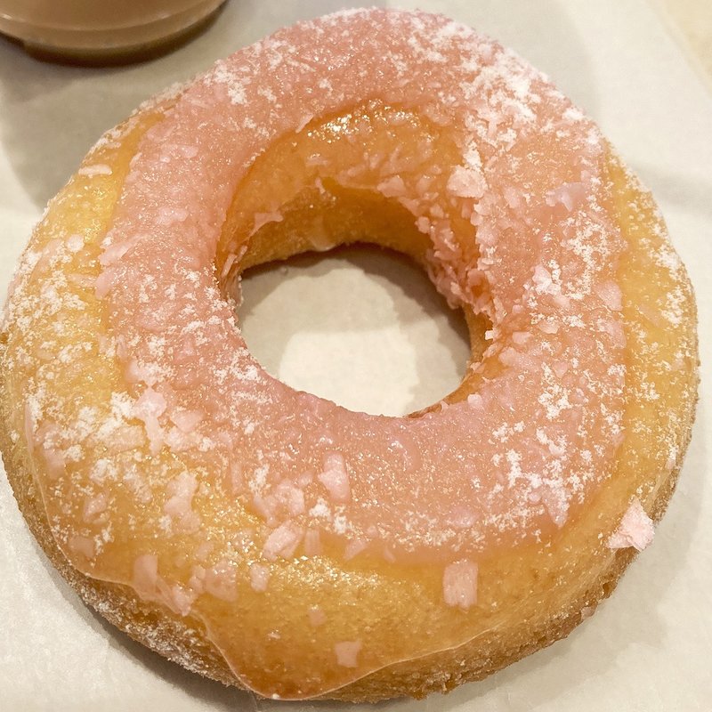 ムチモチサクラ(クリスピークリームドーナツ)