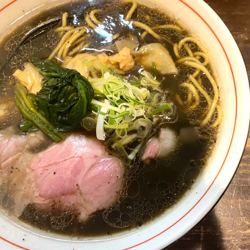 黒醤油(切田製麺 札幌すすきの ラーメン屋)