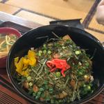 ラフテー丼