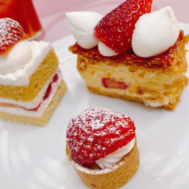 スーパーいちごビュッフェ(ホテル ニューオータニ 大阪)