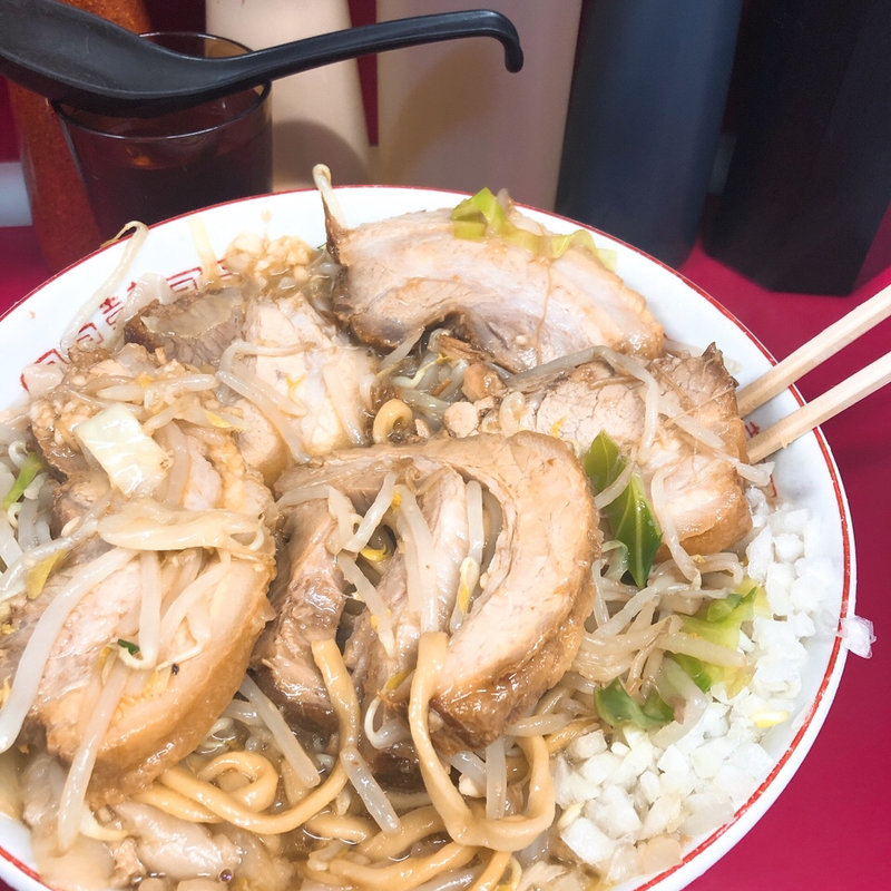 豚入りラーメン(ラーメン二郎 湘南藤沢店 )