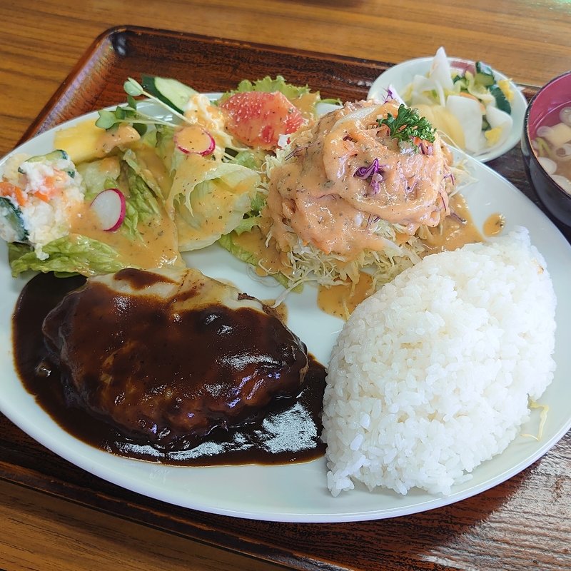 ハンバーグ(むさしや食堂 )