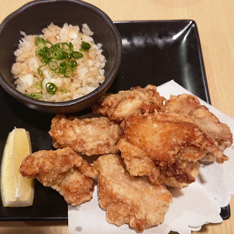 若鶏の唐揚げ(鶏治)