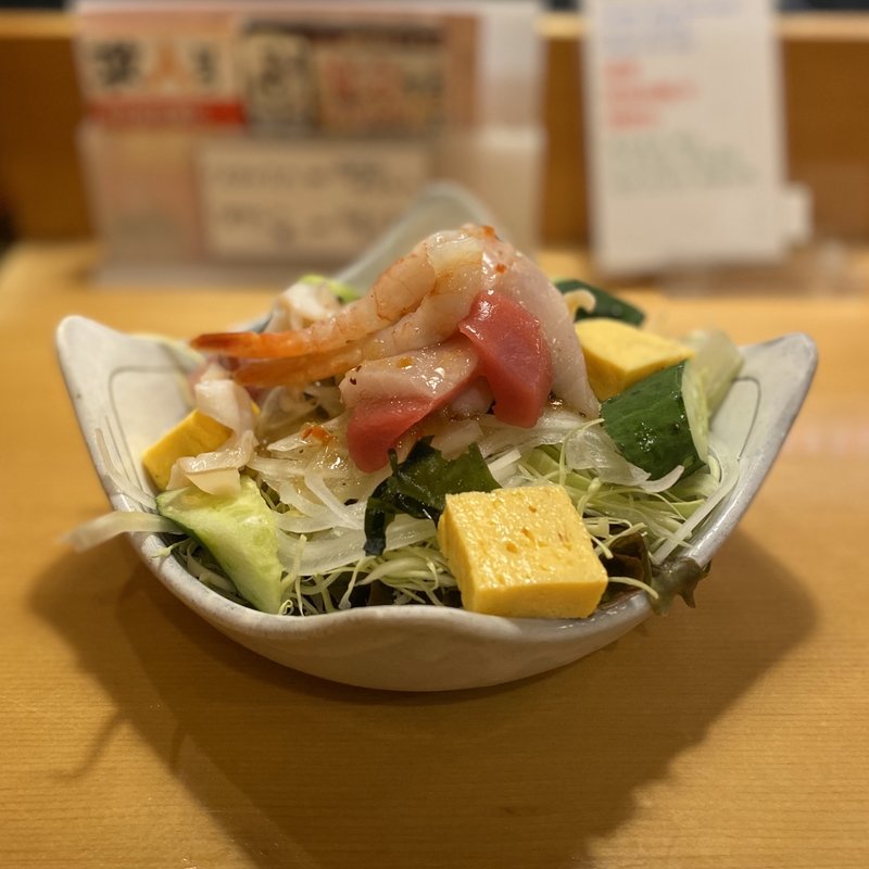 海鮮サラダ(ハーフ)(寿司居酒屋や台ずし 伊勢市駅前町)