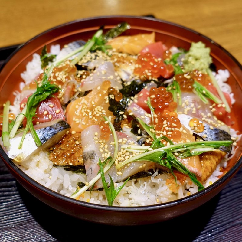 〈限定15食〉漁師丼(海鮮居酒屋 吾作どん 長居店)
