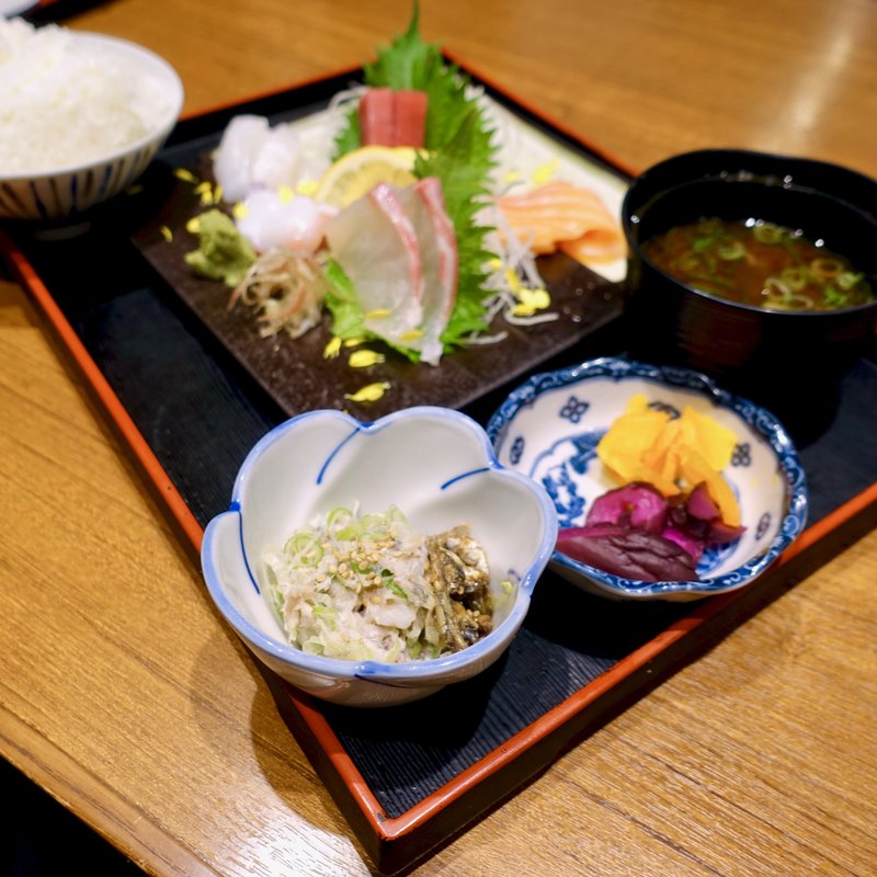 お造り定食(海鮮居酒屋 吾作どん 長居店)