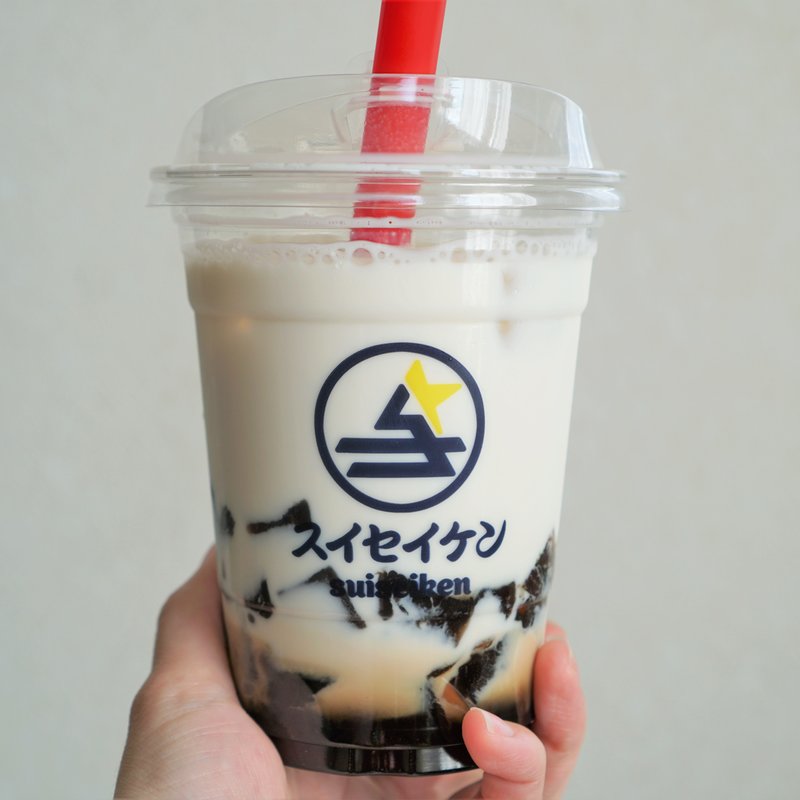 トロモチドリンク／黒蜜ミルク×黒糖わらび餅(餅菓子 彗星軒)