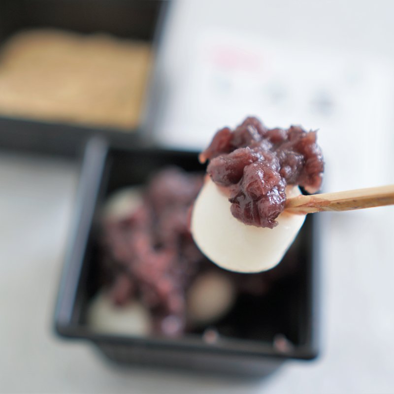 サッポロしろ玉／十勝小豆粒あん(餅菓子 彗星軒)