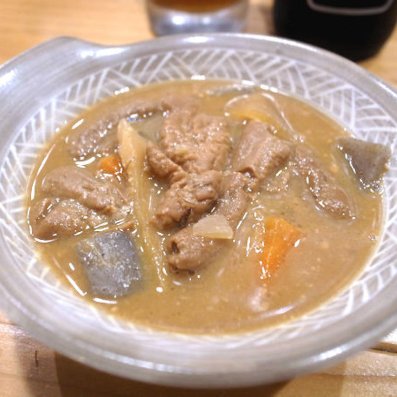 もつ煮込み(瓦焼き ひとたらし)