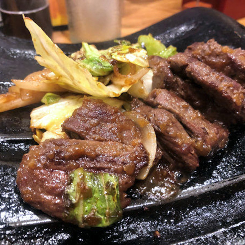 瓦焼き 牛ハラミステーキ(瓦焼き ひとたらし)