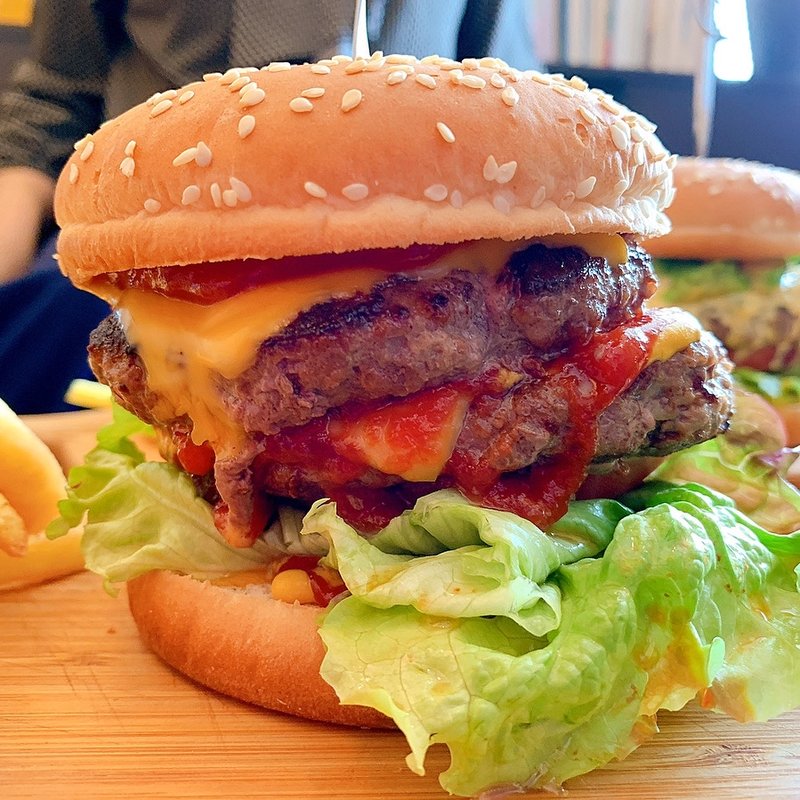 クレイジーチーズバーガー(CAFE FLACOCO 8 (カフェフラココ 8))