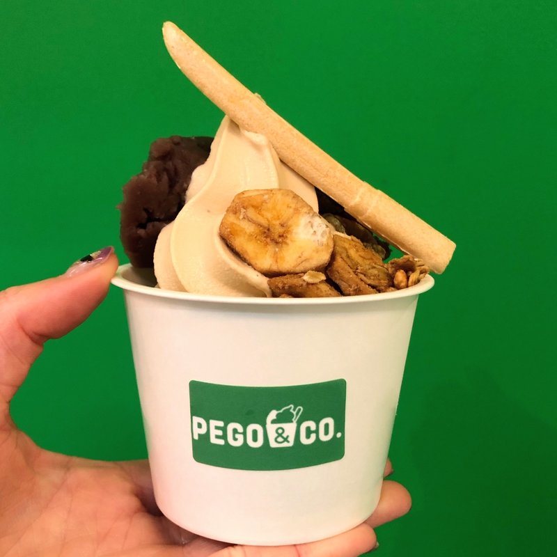 PEGOソフト(さんぴん茶ソフト×塩こしあん×グラノーラ )(PEGO＆CO. 世田谷店（ペゴあんこ せたがやてん）)