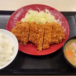 ロースカツ定食(かつや 川口駅前店)