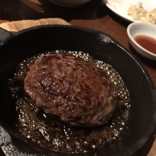 馬肉ハンバーグ(仕事馬 （シゴトウマ）)