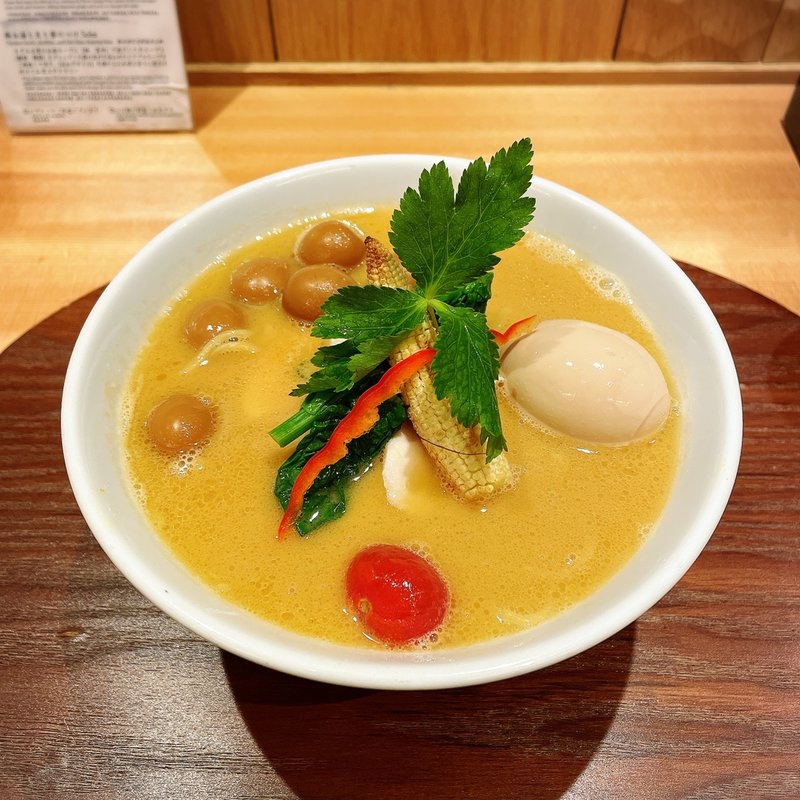 鶏白湯トリュフ醤油Soba(銀座 篝 六本木ヒルズ店)