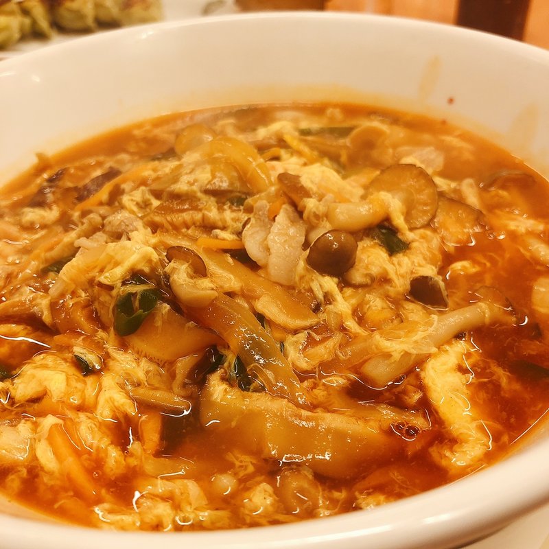 酸辣きのこ湯麺(日高屋 綱島西口店)