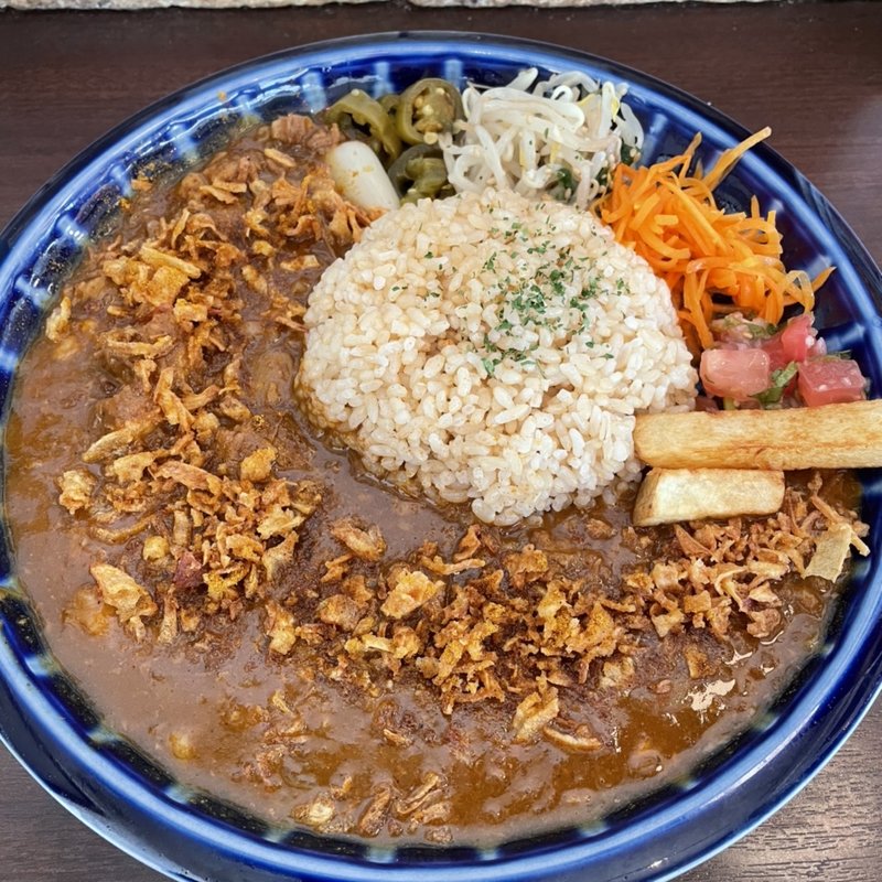 牛すじスパイスカレー(虹色CURRY食堂)