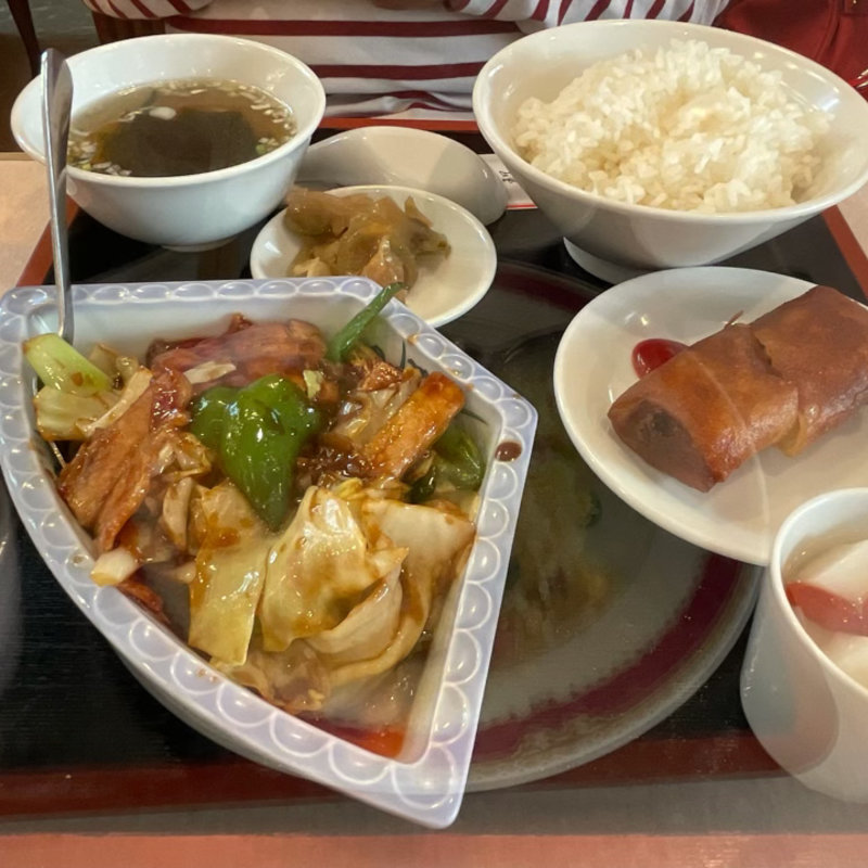 キャベツと肉の甘辛味噌炒め(東園)