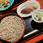 福井大野産蕎麦&本鮪 明石鯛 白イカの握り寿司(うみかぜ)
