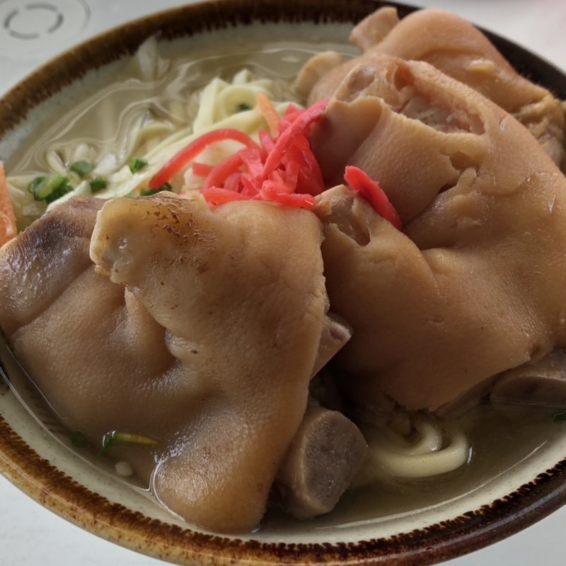 テビチソバ(丸吉食堂 （まるよししょくどう）)