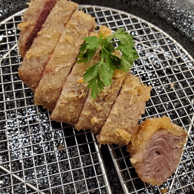 ビーフヒレカツ！シャトーブリアンです。美味しくないわけがない(大阪市 とんかつ一番2deux)