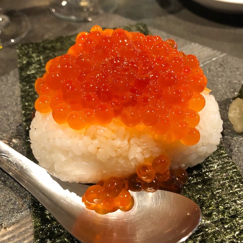 いくらおにぎり(オ山ノ活惚レ)