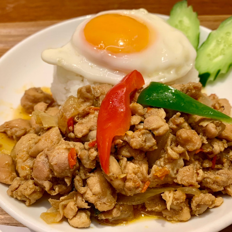 ガパオライス(サイアムセラドン東京)