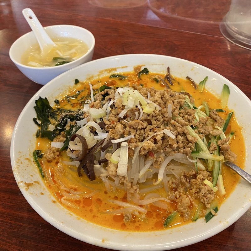 白ゴマ坦々まぜ麺(順順餃子房 小伝馬町店)