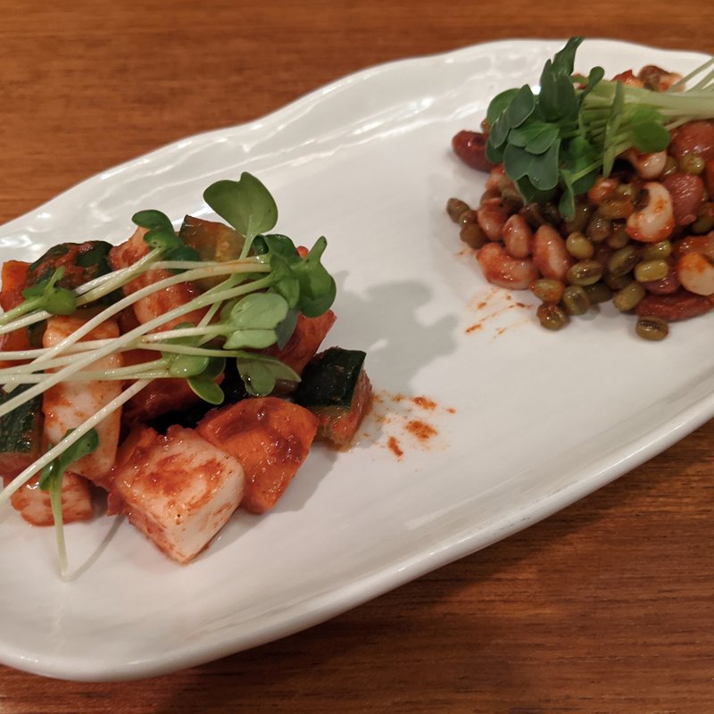 カチュンバルと豆のハーフ＆ハーフサラダ(タラキッチン)