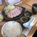 ローストポーク定食(自家製麺と定食 弦乃月)