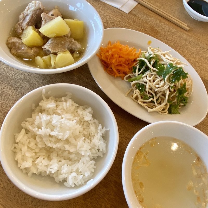 ランチ(玉城食堂)