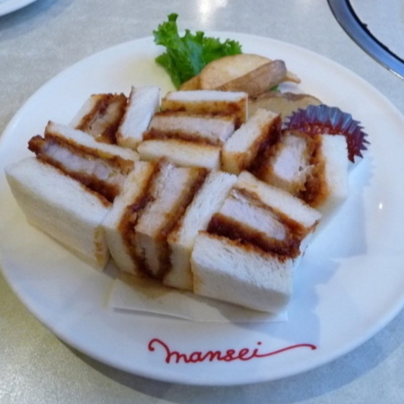 万かつサンド(肉の万世 岩槻インター店)