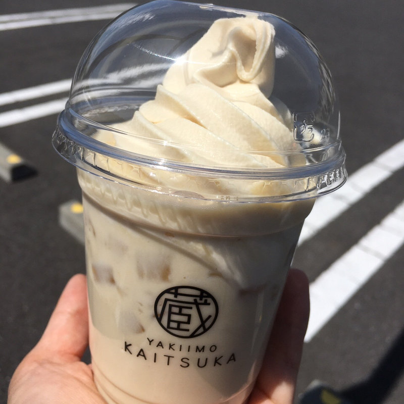 焼き芋ソフトクリームラテ(蔵出・焼き芋かいつか 流山おおたかの森店)