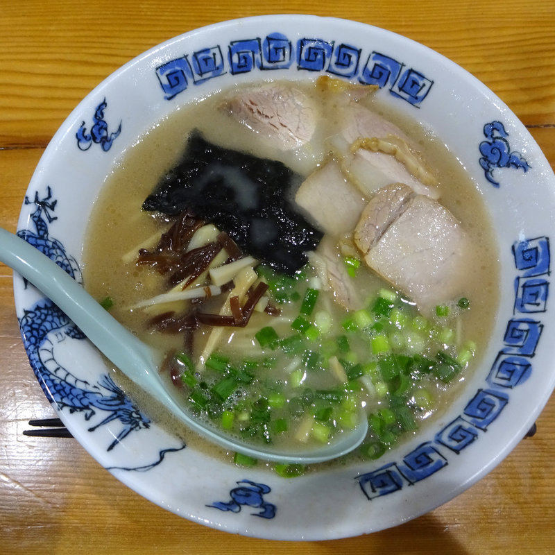 らーめん(再来軒 （さいらいけん）)