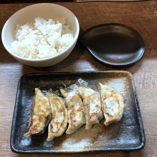 肉餃子(和歌山ラーメンまる岡)