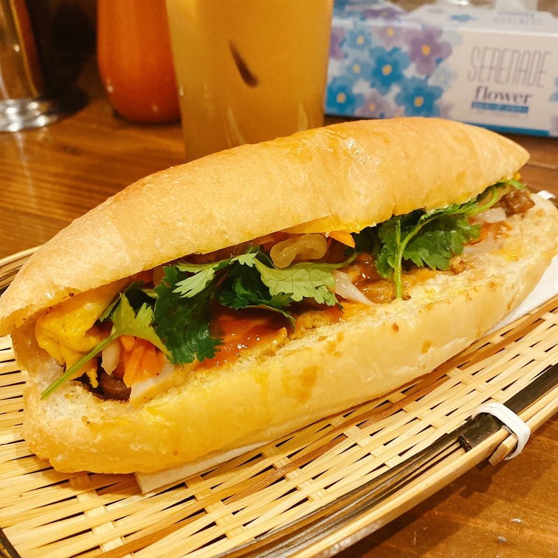 特1のバインミー(ハンロンカンサイ)