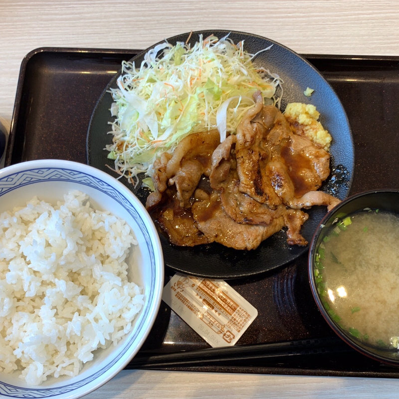 豚生姜焼定食(吉野家 大船店)