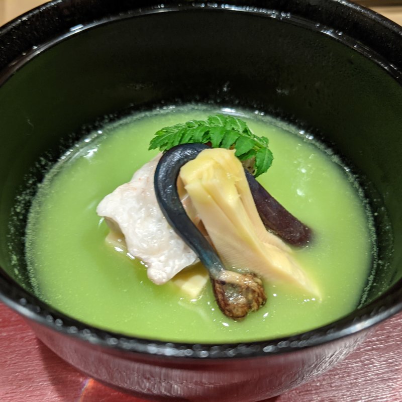 うすい豆のすり流し、白甘鯛(旬恵庵 あら垣)