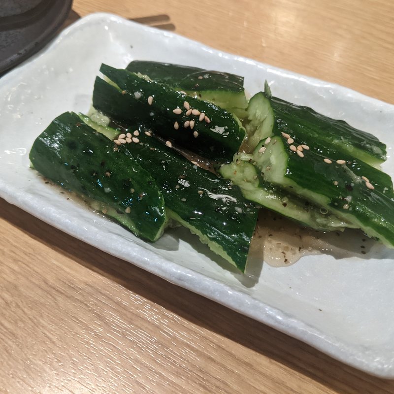 ザクっとたたききゅうり(牡蠣と国産和牛　品川商店)