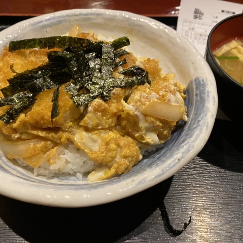 かつ丼(目利きの銀次　虎ノ門駅前店)