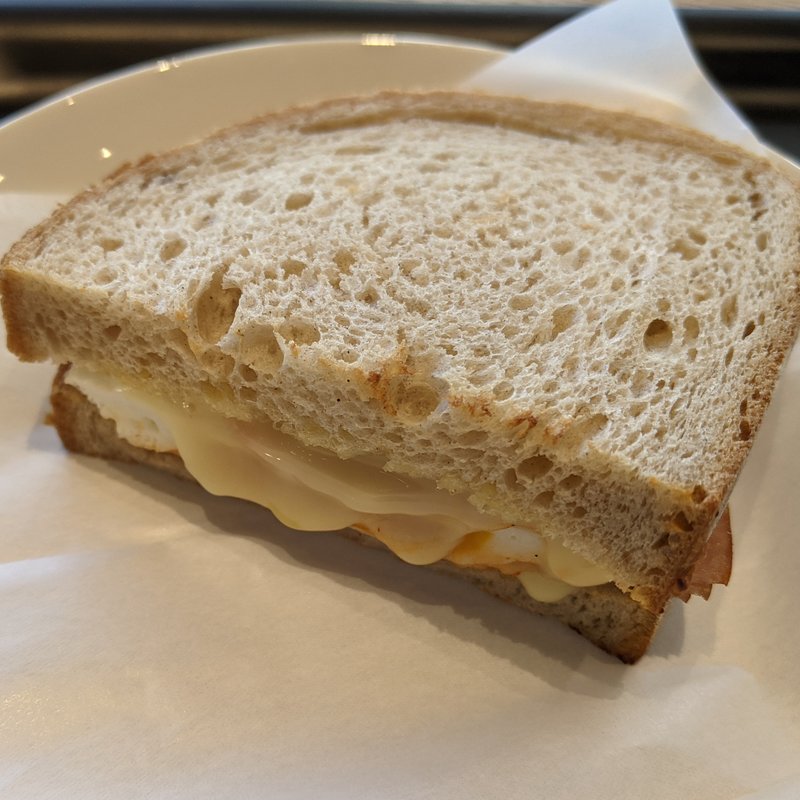 ハムエッグ　ホットサンド(スターバックスコーヒー 大船グランシップ店)
