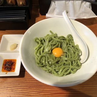 緑葉麺の油そば(らぁ麺屋 つなぎ)