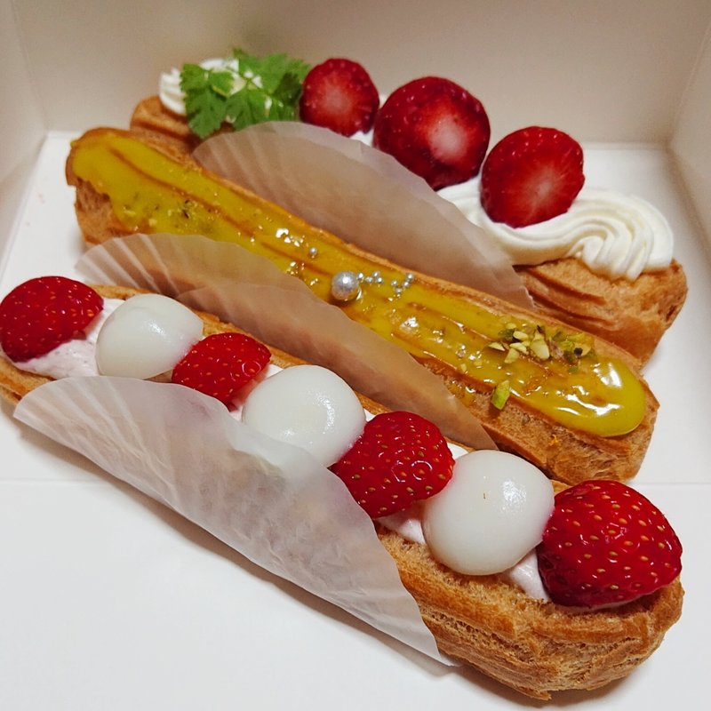 エクレア(エクレア専門店 Cecil Blue（セシルブルー）薬院)