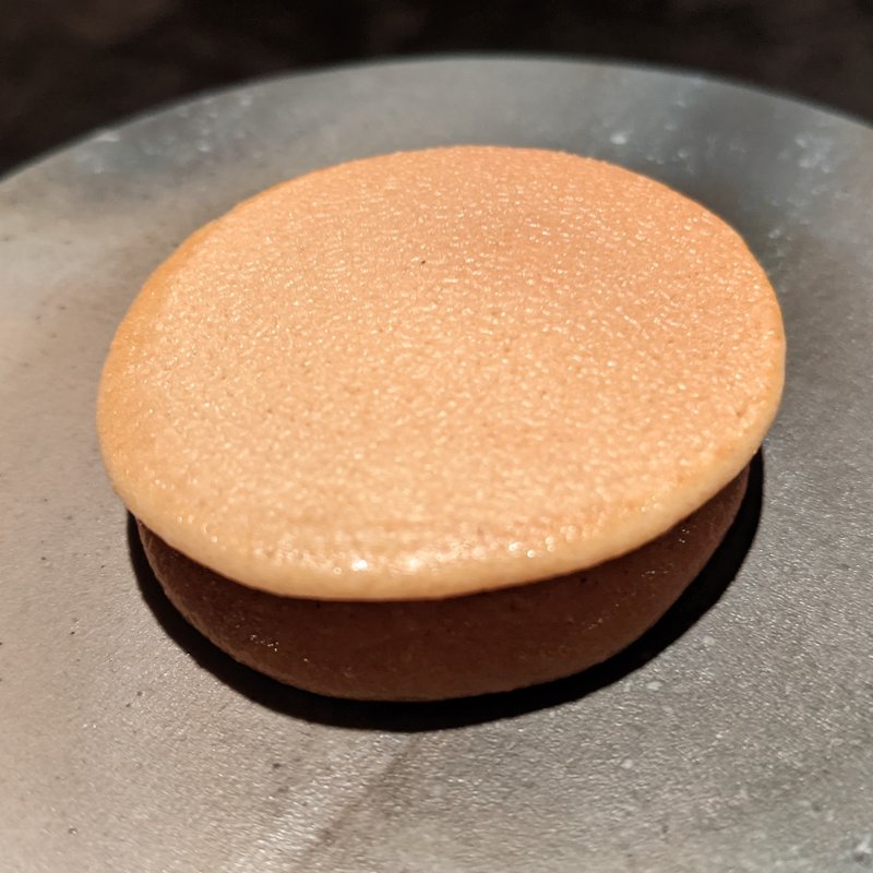 喜界島黒糖どら焼き(SECRETO)