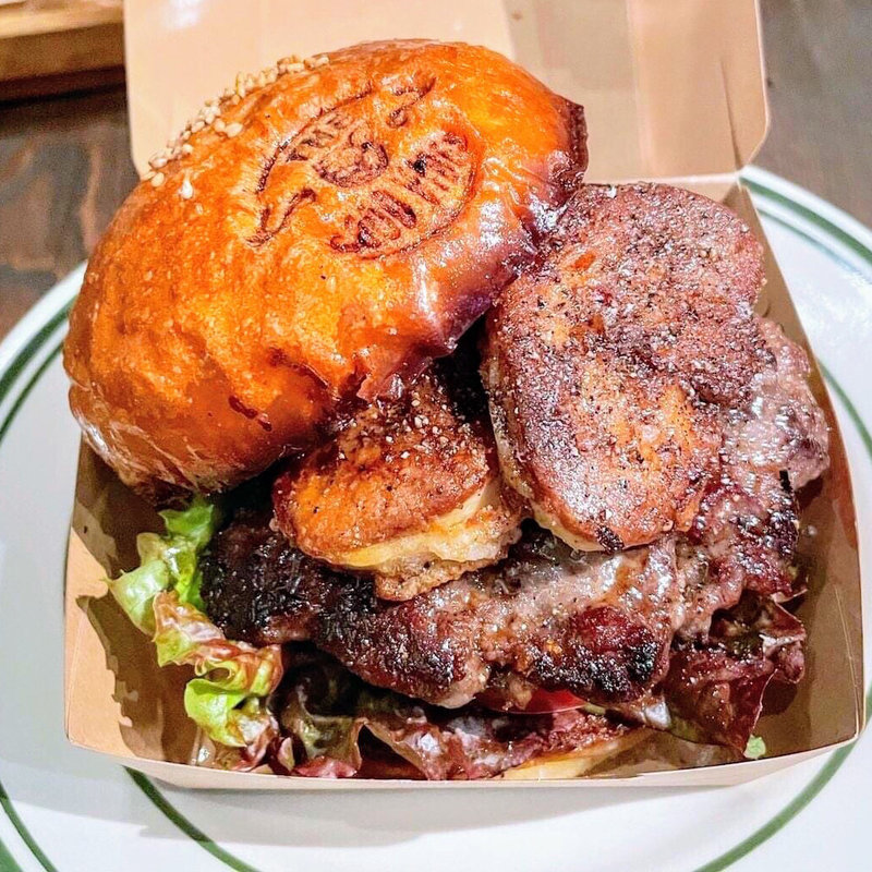 限定　熟成肉フォアグラバーガー(THE GOOD VIBES)